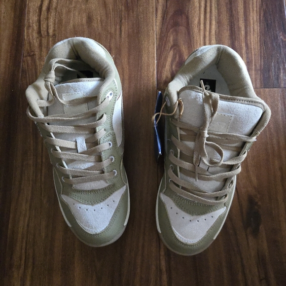 Vans Rowley XLT Premium Skate Men 10.5 Tan And White Suede 022026 - Picture 2 of 9